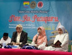 Saadiah Uluputty Hadiri Mae Ku Pasapuru Jilid 6 di Hualoy, Serahkan Bantuan Al-Qur’an dan BSPS