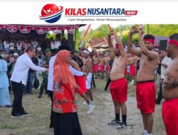 Dukung Pelestarian Budaya, Saadiah Uluputty Hadiri Tradisi Pukul Sapu Lidi Mamala dan Morela