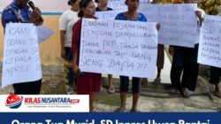 Orang Tua Murid SD Inpres Uwen Pantai Demo Di Sekolah, Kepsek Akui Kelalaian Dan Minta Maaf